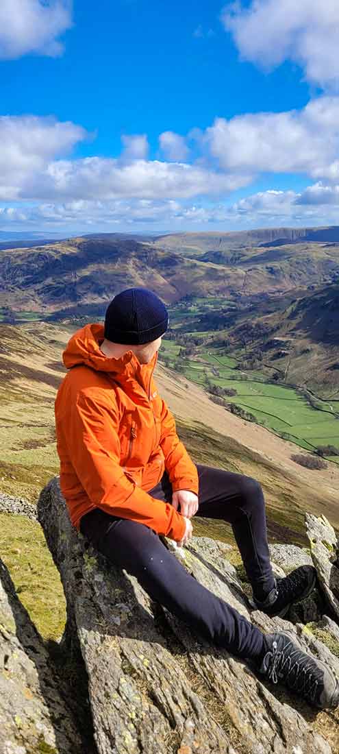 craig johnson sat on mountain